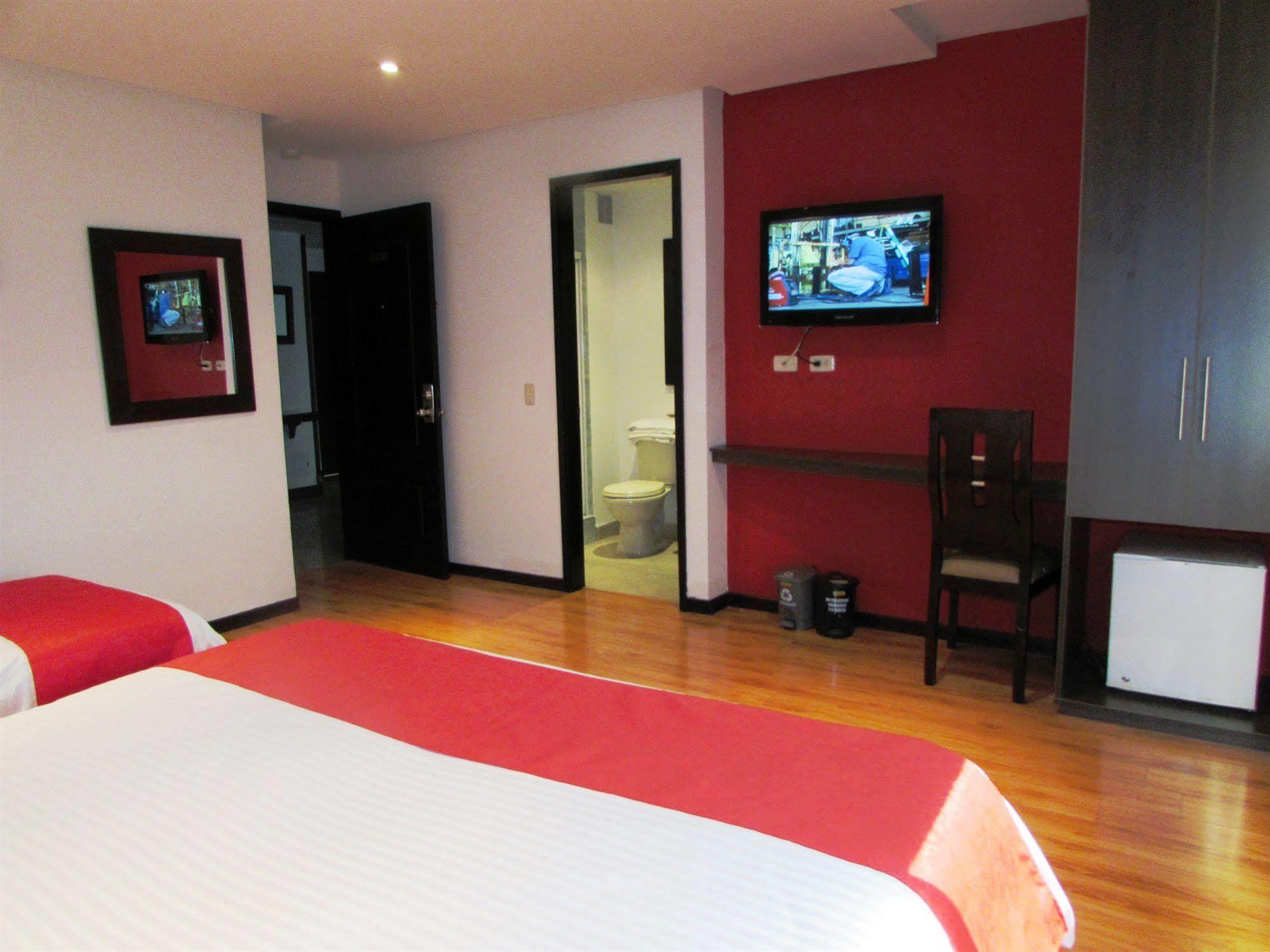 Hotel American Deluxe 波哥大 外观 照片