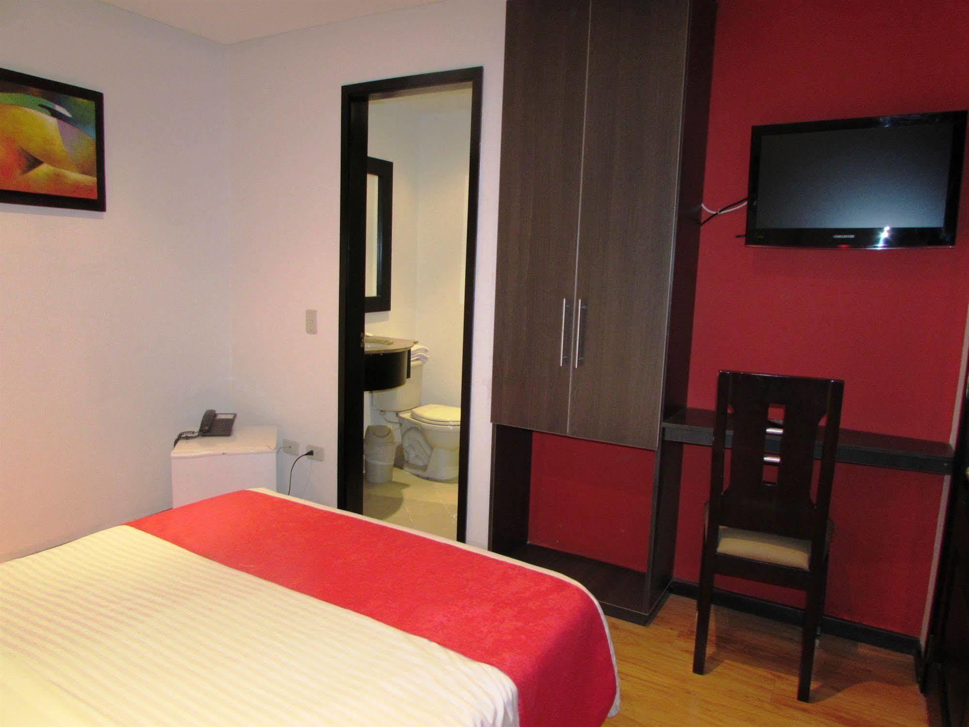 Hotel American Deluxe 波哥大 外观 照片